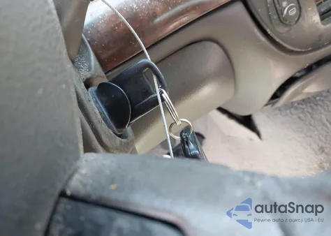 2006 Mercury Grand Marquis Ls z USA, uszkodzony, nr VIN 2MEHM75V56X630125